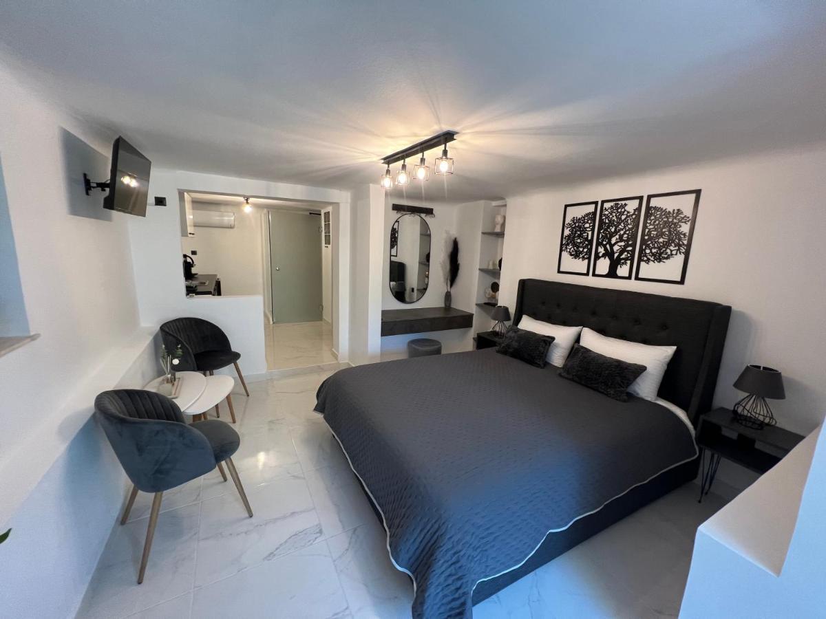 Riviera-Melrod-Athens Apartment Exterior photo